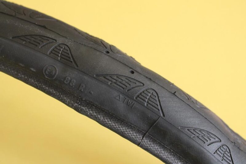 Do Bicycle Tires Expire or Go Bad? (Shelf Life Explained) Zambikes